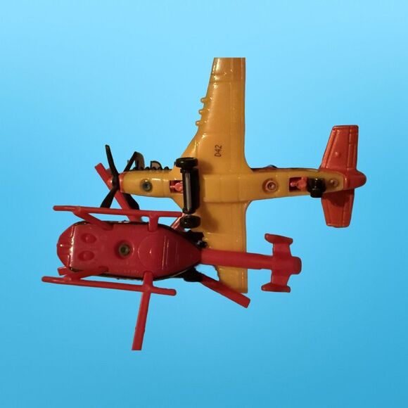 Matchbox Diecast #87 Black Helicopter Stunt Plane & Sky Buster Airplanes B14 - Picture 8 of 10